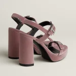 Hermès Bossa sandal - Image 4